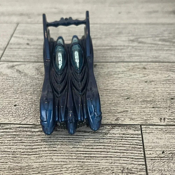 Hot Wheels - DC The Batmobile Bat Man Blue - Diecast Collectible - 1:64 - USED - Picture 2 of 5